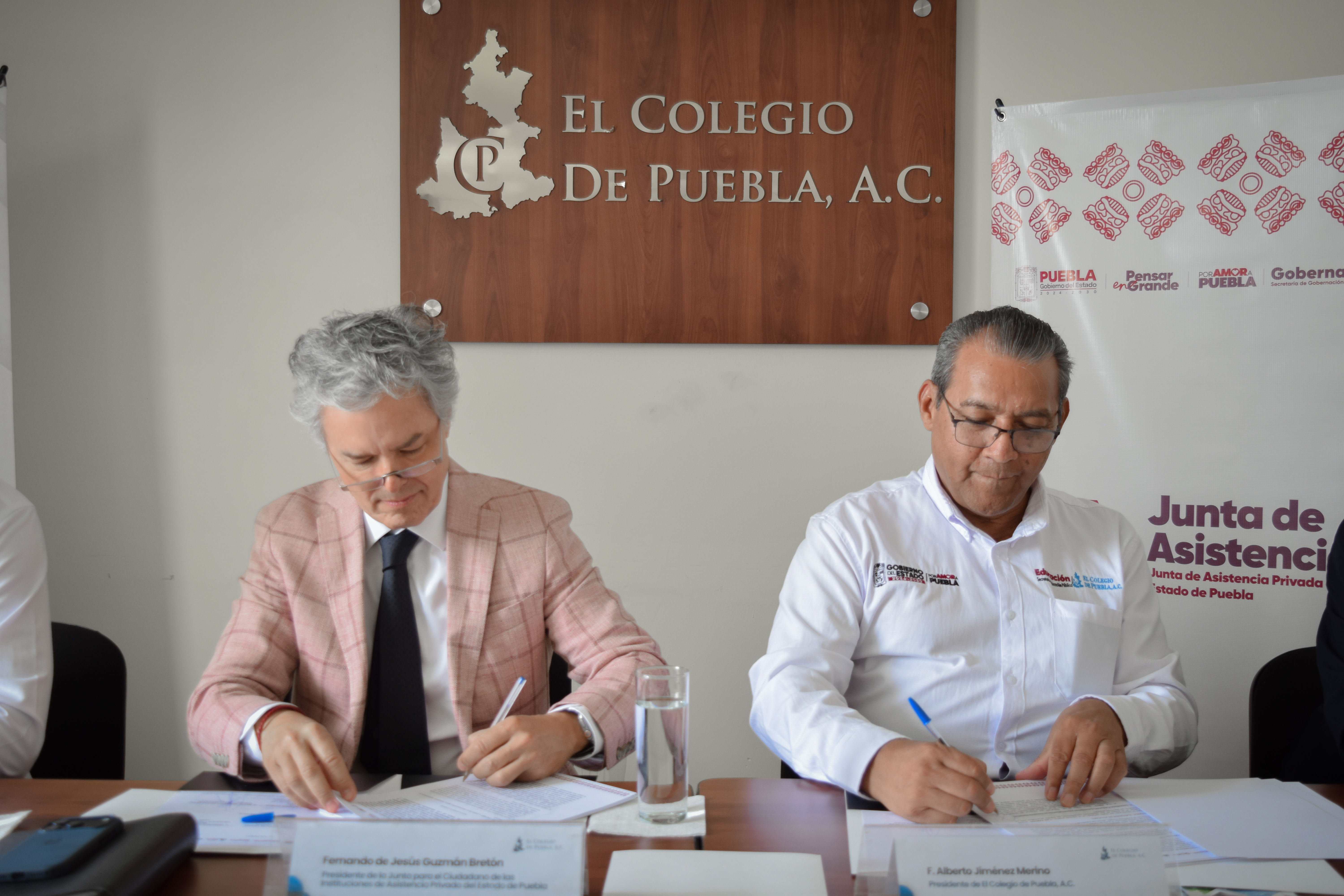 Fotografía de Firma de Convenio de Colaboración con la Junta de Asistencia Privada del Estado de Puebla